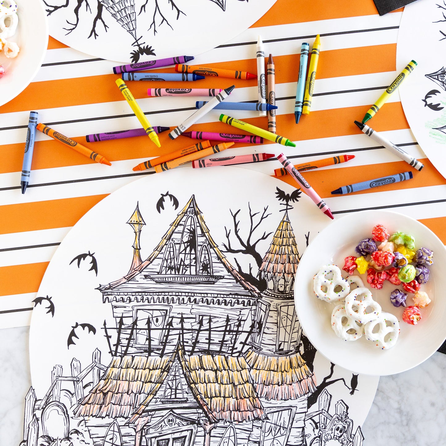 Die-Cut Coloring Haunted House Placemat
